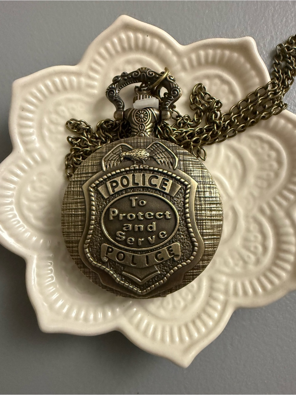 New bronze-toned quartz pocket watch engraved eagle POLICE To Protect and Serve